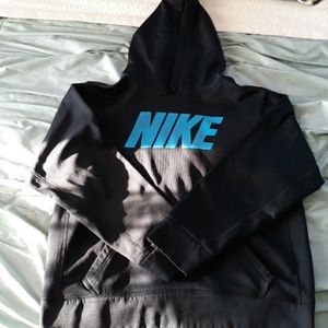 Boy's Nike Thema - fit hoodie size XL